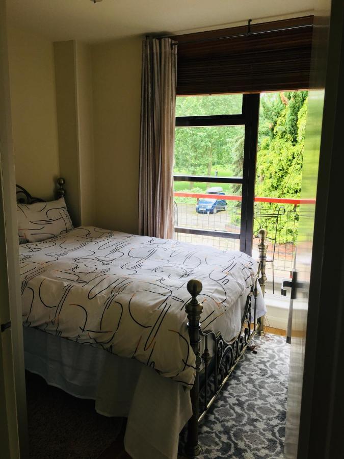 One-Bedroom Rotherhithe/Bermondsey Flat, Central London, Uk エクステリア 写真